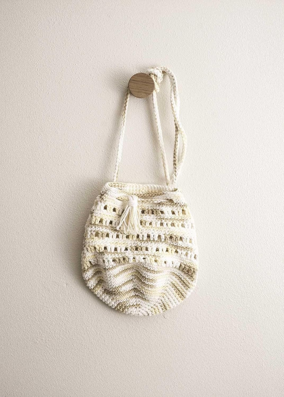 Crochet Bags and Totes Book: 10 Fresh and Modern Designs