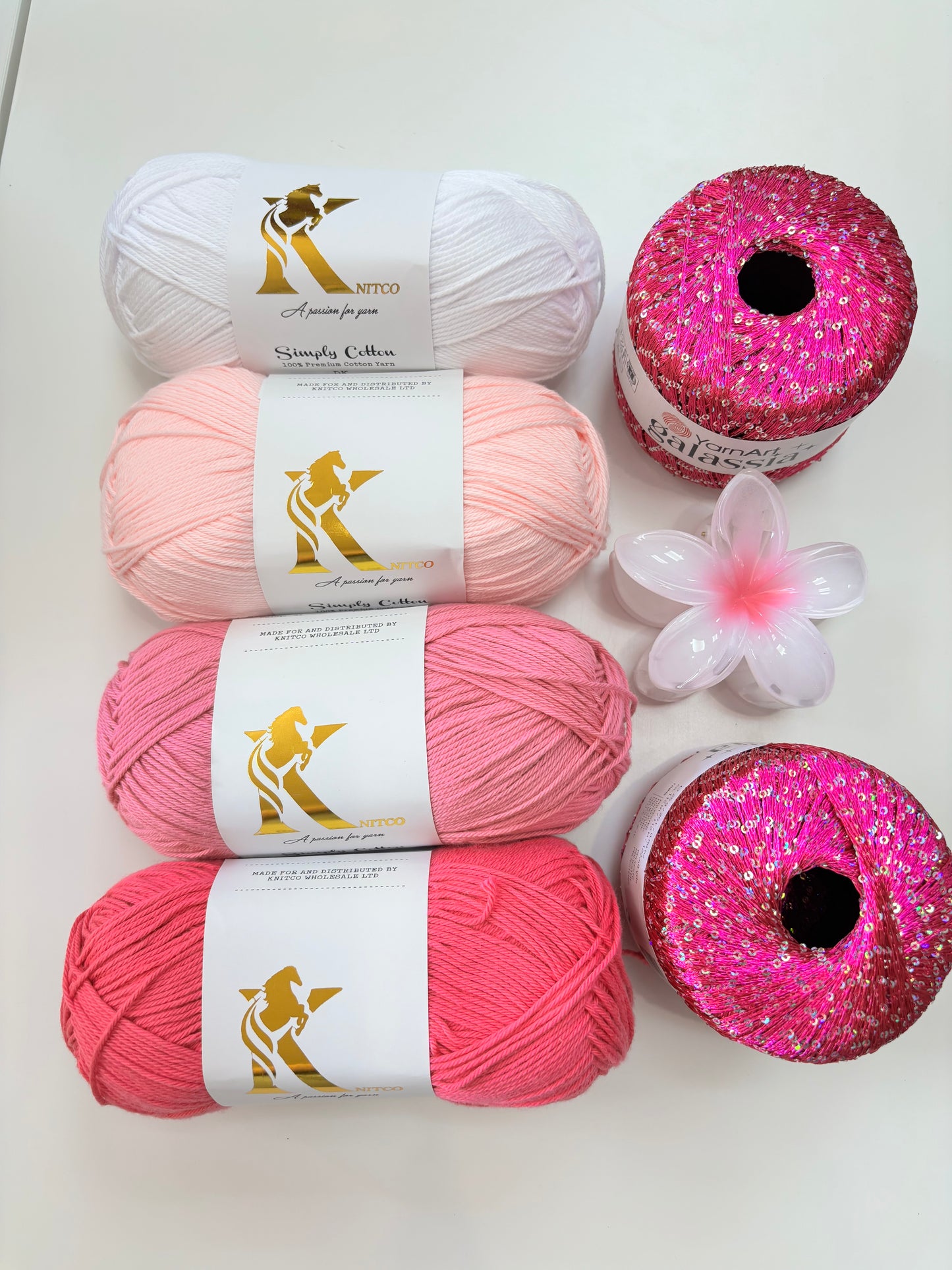 The Doughnut Bag Kits (EXCLUDES PATTERN)