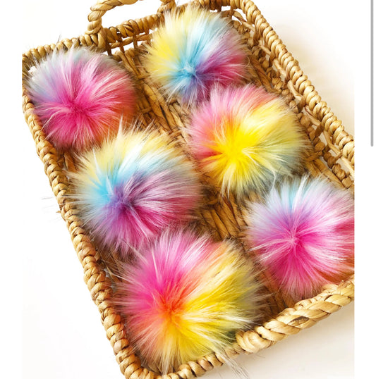 MARDI GRAS - FAUX FUR POMPOM!