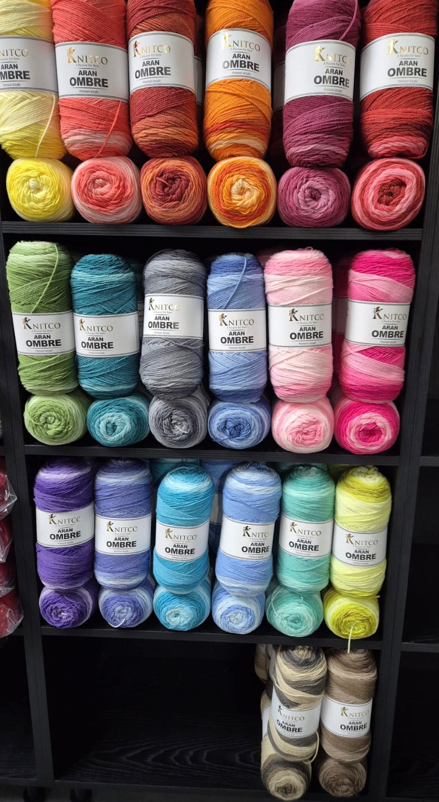 KnitCo Aran Ombré (PACK OF 5= 1kg)