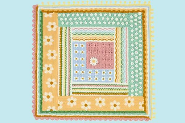 Blossom & Buds yarn kit