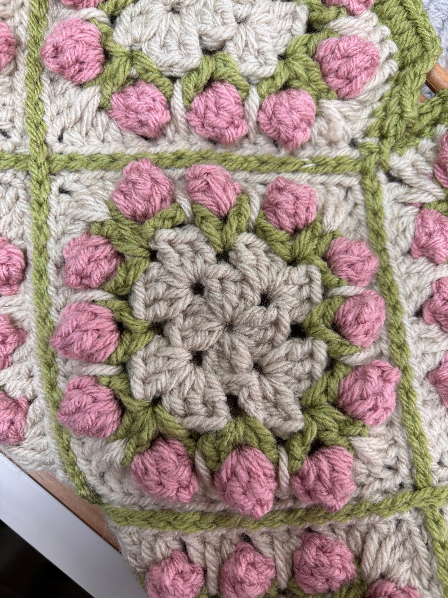 The Square of Tulips Bag Kit