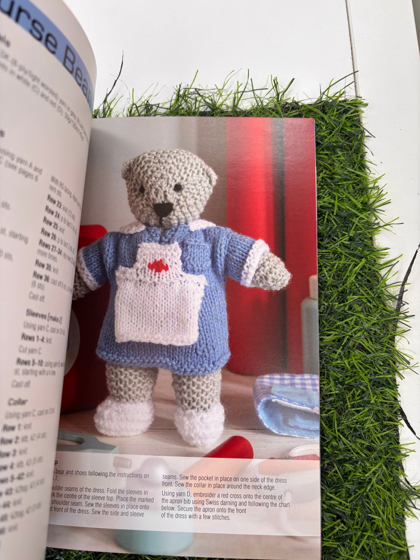 Knitted Bears Kit