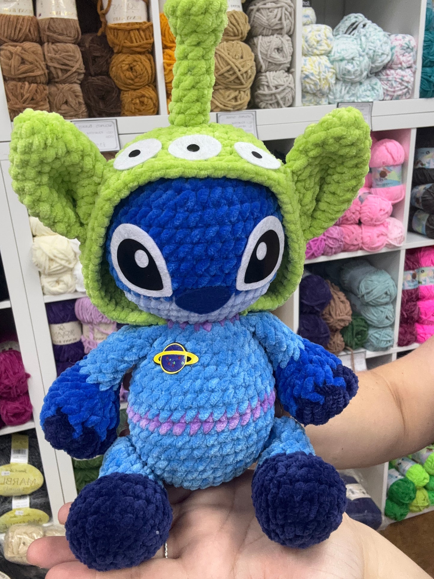'THE CLAW' STITCH KIT (PATTERN & STUFFING EXCLUDED)