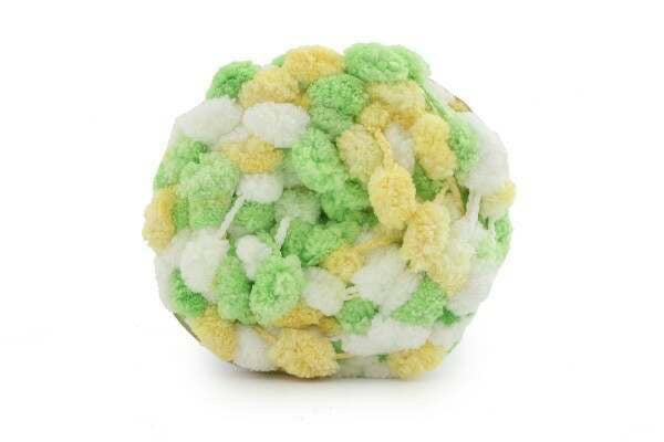 Munchkin Pompom Yarn (2 Balls= 1 Blanket)