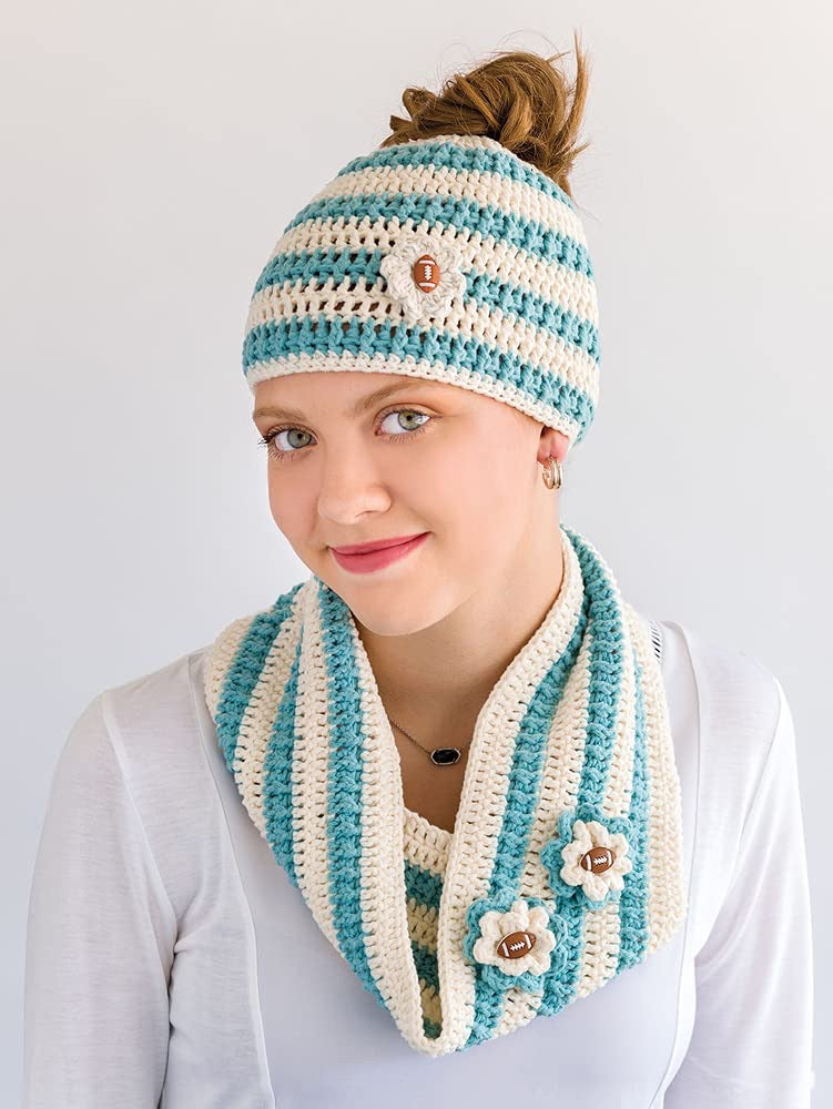 Messy Bun, Hats & Scarves Nook